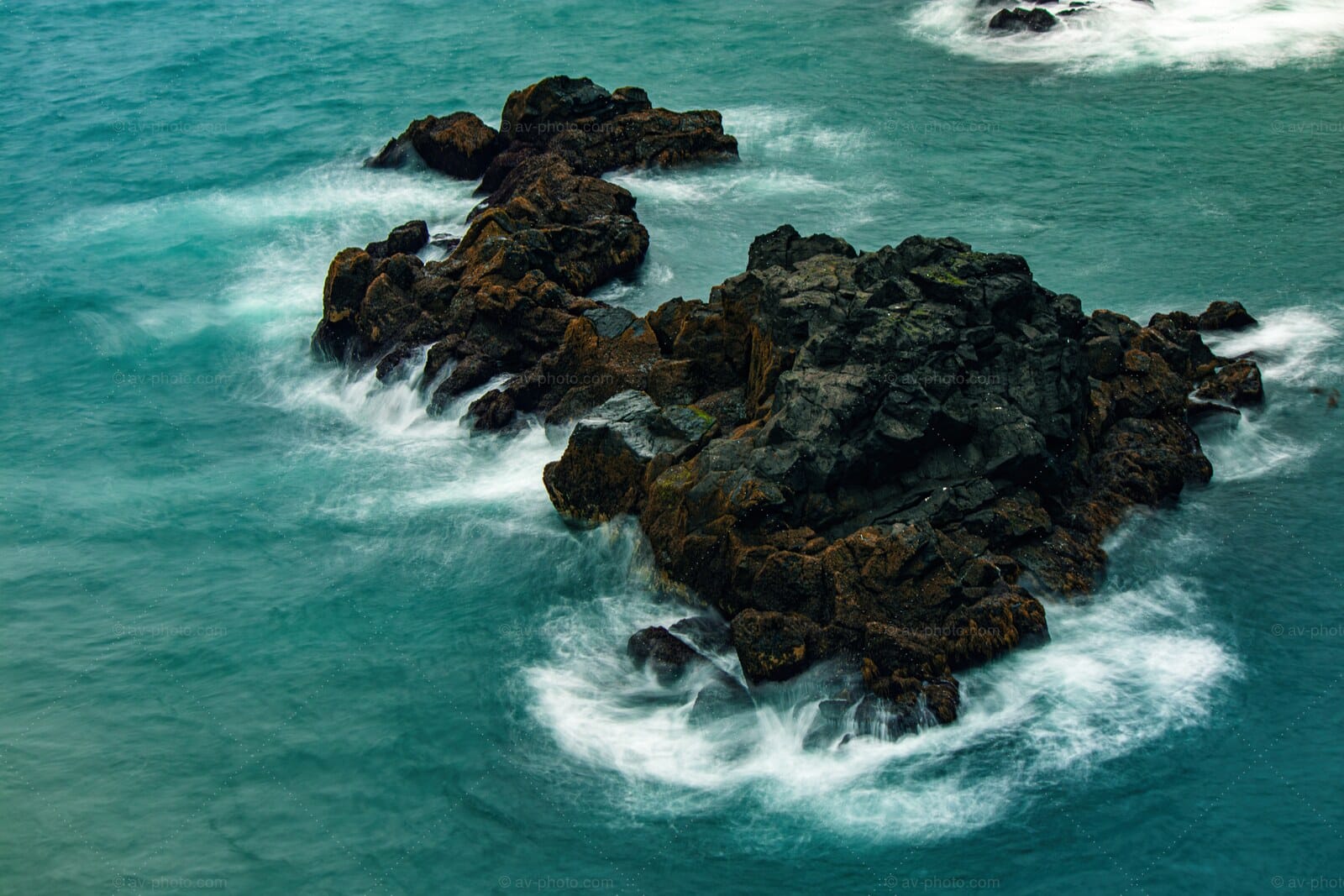 Turquoise Surf on Lava